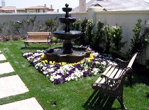 Side yard fountain